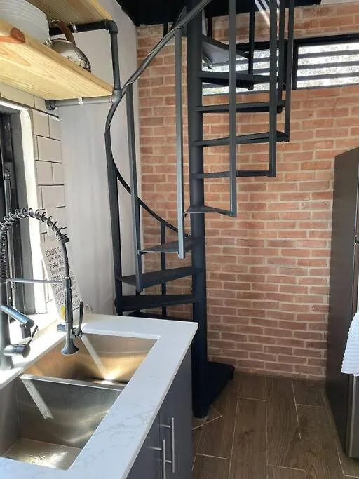 Ferrous Paradise - Tiny Container Home In Adjuntas Porto Rico