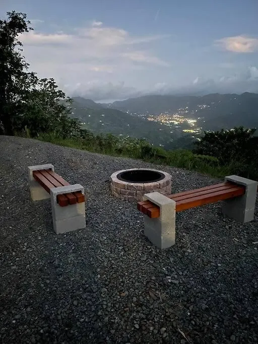 Casa vacanze Ferrous Paradise - Tiny Container Home In Adjuntas Porto Rico